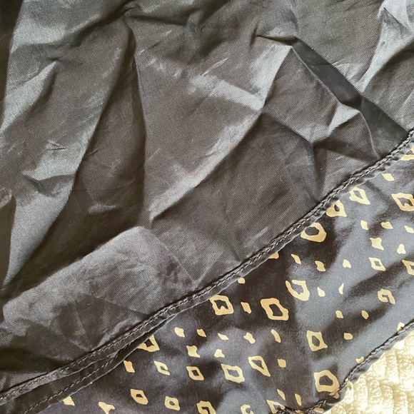 Anthro Lil 100% SILK SKIRT size 8 - Picture 7 of 9